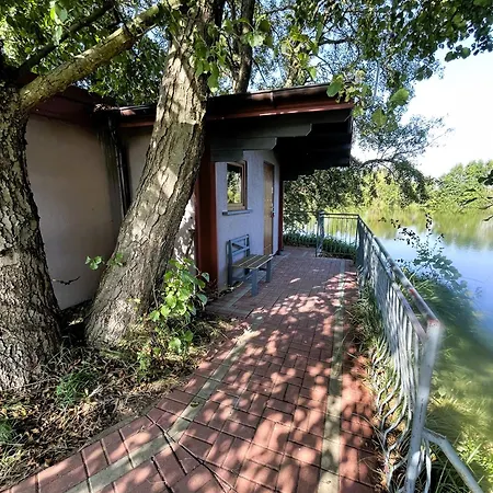 Lodge Dobre Miejsce- Letniskowe Nad Stawem *