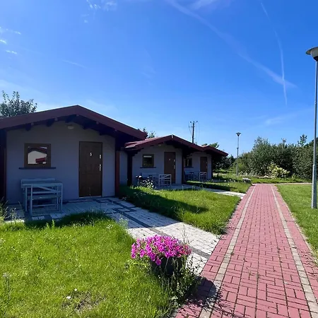 Lodge Dobre Miejsce- Letniskowe Nad Stawem *