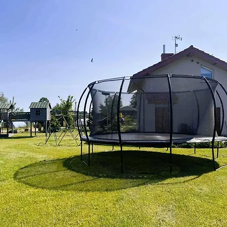 Dobre Miejsce- Letniskowe Nad Stawem Lodge