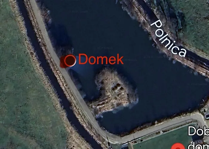 Dobre Miejsce- Letniskowe Nad Stawem ロッジ Sianów