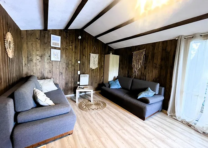 ロッジ Dobre Miejsce- Letniskowe Nad Stawem *