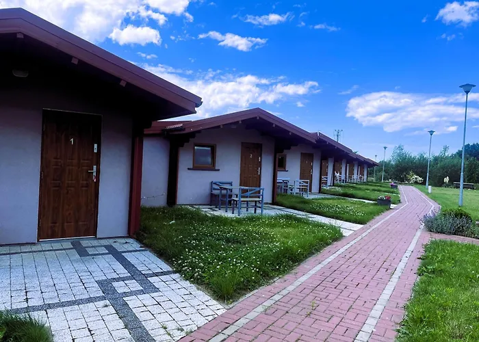 Dobre Miejsce- Letniskowe Nad Stawem