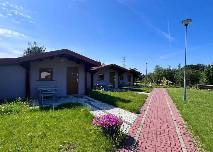 ロッジ Dobre Miejsce- Letniskowe Nad Stawem *