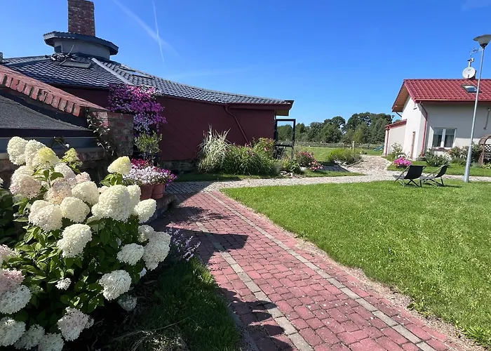 Dobre Miejsce- Letniskowe Nad Stawem * Sianów