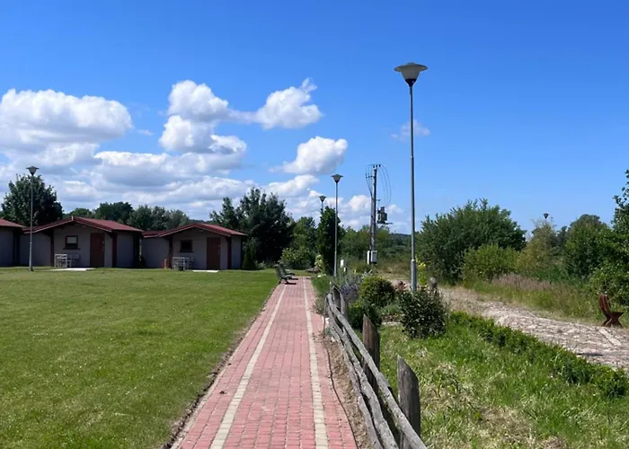 ロッジ Dobre Miejsce- Letniskowe Nad Stawem *