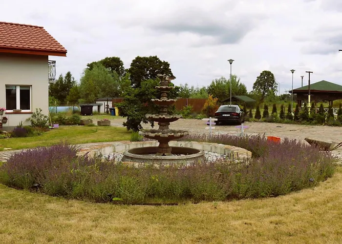 Dobre Miejsce- Letniskowe Nad Stawem * Sianów